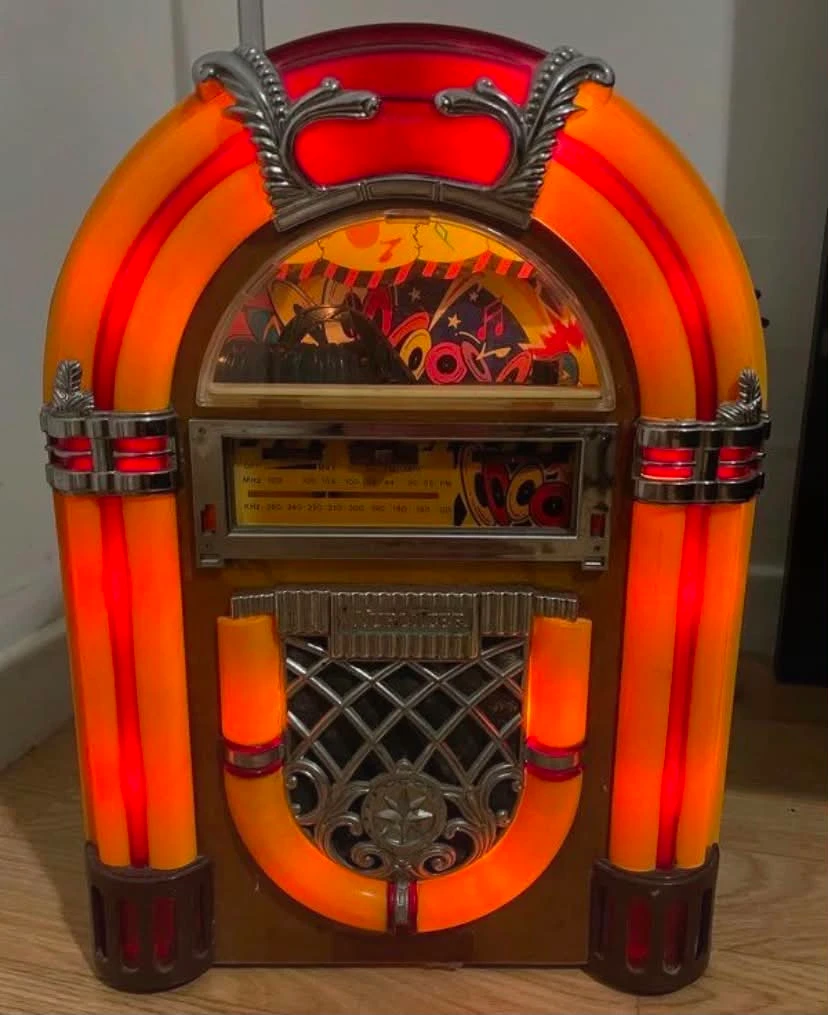 Radio cassette juke box vintage